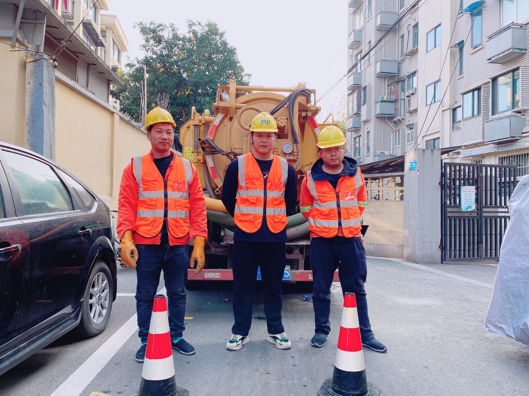 固城南京某小区管道清淤检测施工